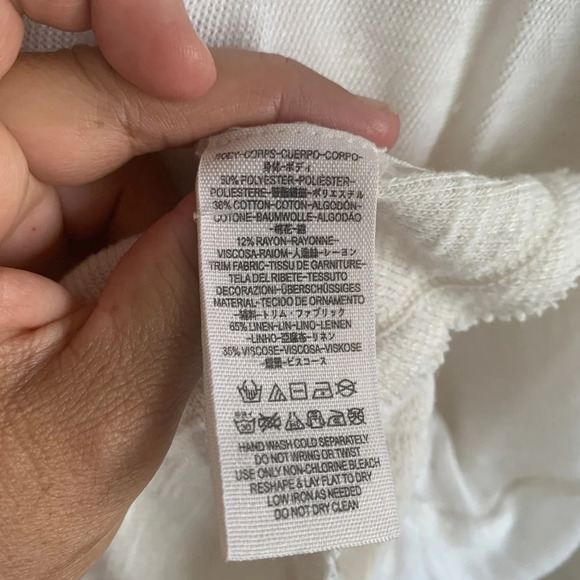 We the Free x Free People Oatmeal Layered Friday Feelin
Tee Women's Size Large - Picture 4 of 6